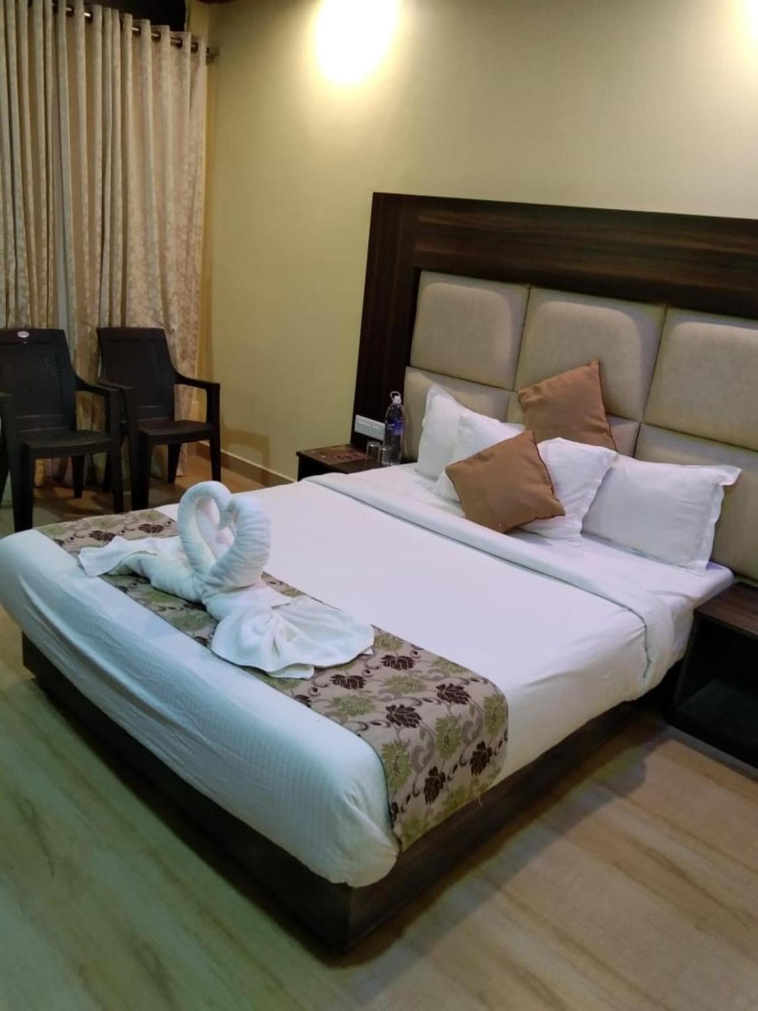 Gold India Beach Resort Govind Nagar Exteriér fotografie